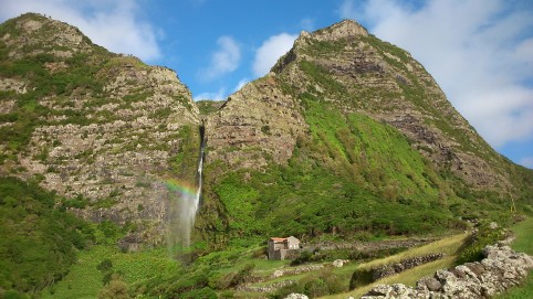 Rainbows forming on the waterfalls at Poco do Bacalhau just outside Faja Grande
